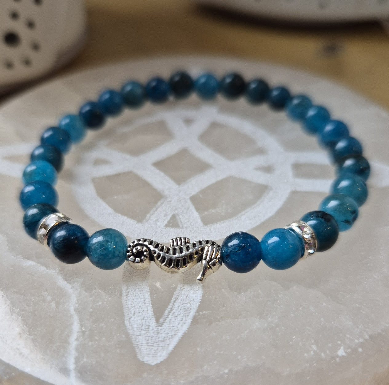 Bracelet en Apatite avec Hippocampe