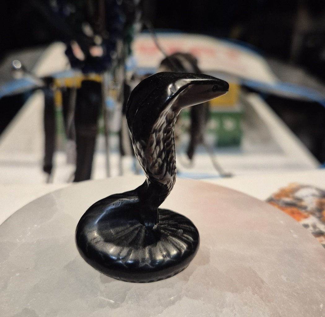 Figurine Cobra en Obsidienne