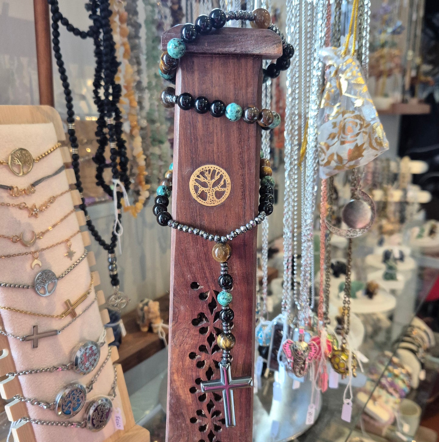 Chapelet / Collier en Pierres Naturelles – Croix et Énergie Minérale