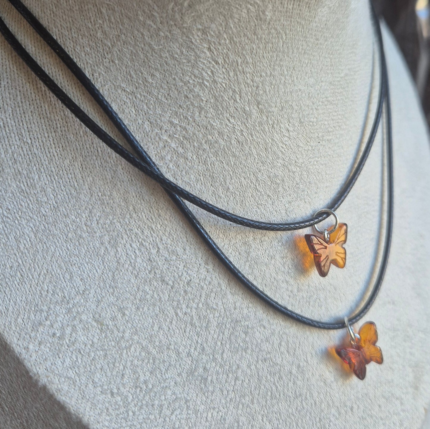 Pendentif Papillon en Ambre Baltique