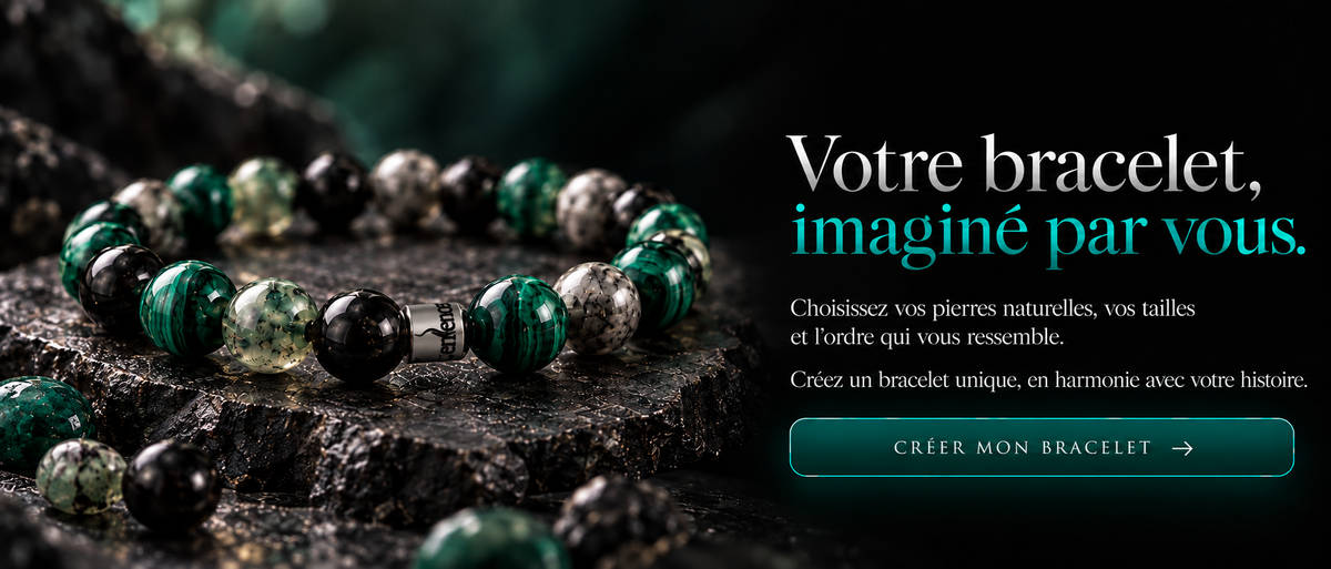 Bracelet Zenencens en pierres naturelles vertes, noires et claires, avec intercalaire signature.