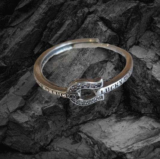 Bague Fer à Cheval Réglable en Argent 'Lucky' - Zenencens