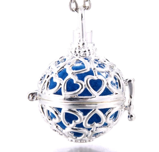 Collier Sphere Diffuseur Coeurs