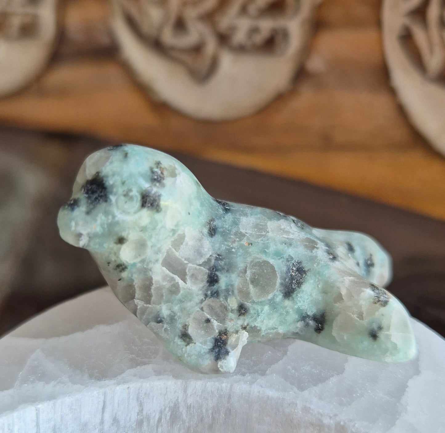 Figurine Phoque en Jaspe Kiwi