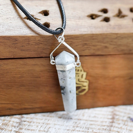 Pendentif en Point avec Cordon - Moonstone